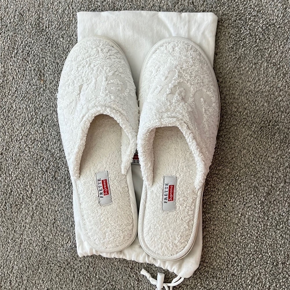 Supreme x Frette House Slippers 2019